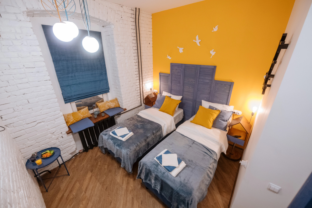 Ptitsa-Sinitsa Hotel