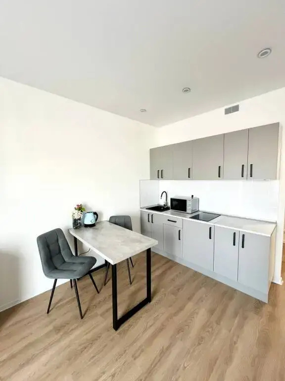 Апартаменты Art Life Apartment Novohohlovskaya 1