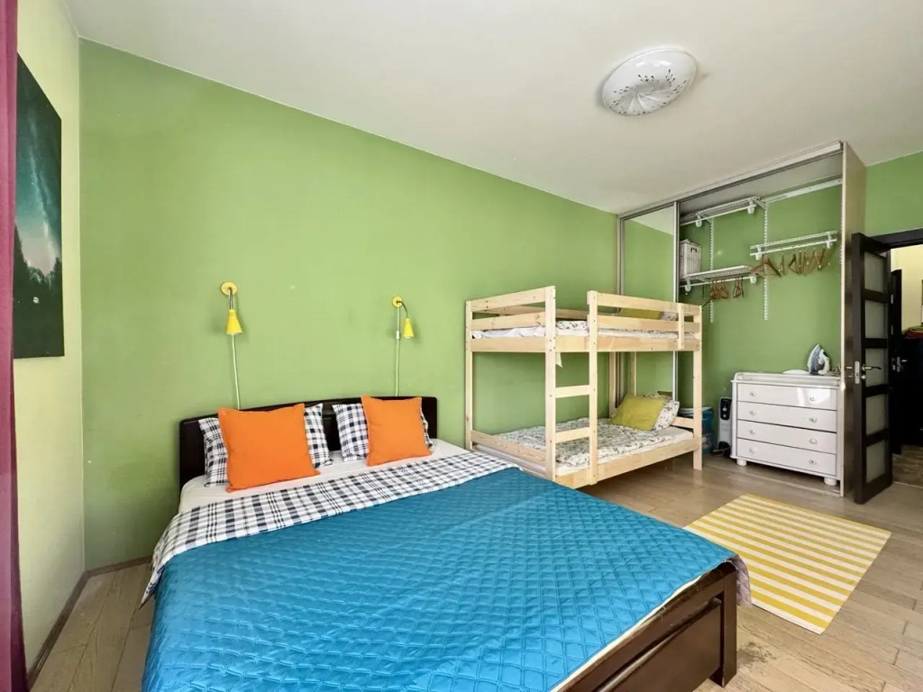 Квартира InRoomSPb на Энгельса 136