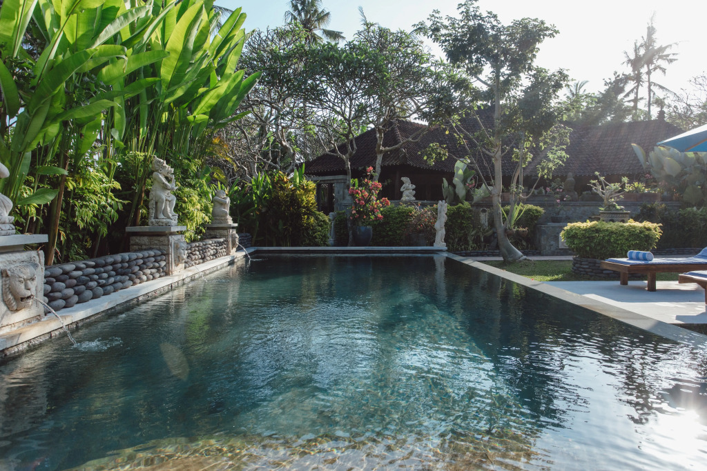 Kishi-Kishi ArtVilla for big company by ArthouseBali