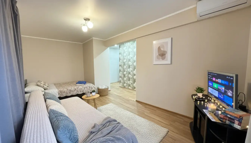 Квартира Апартаменты Astra Apartments