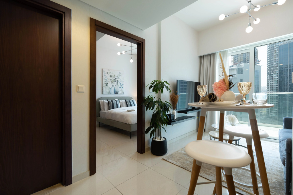 Апартаменты Keyrock Premium Reva Stay with Pool Access