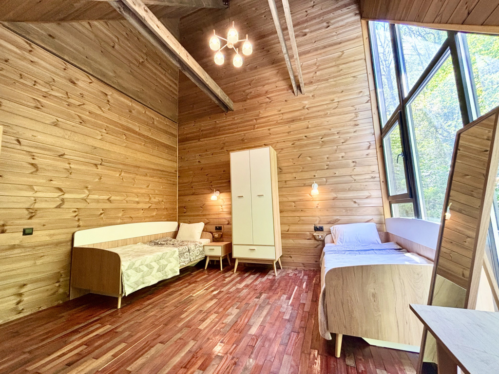 Квартира 3-к 110м2 - Вид на Озеро и Горы