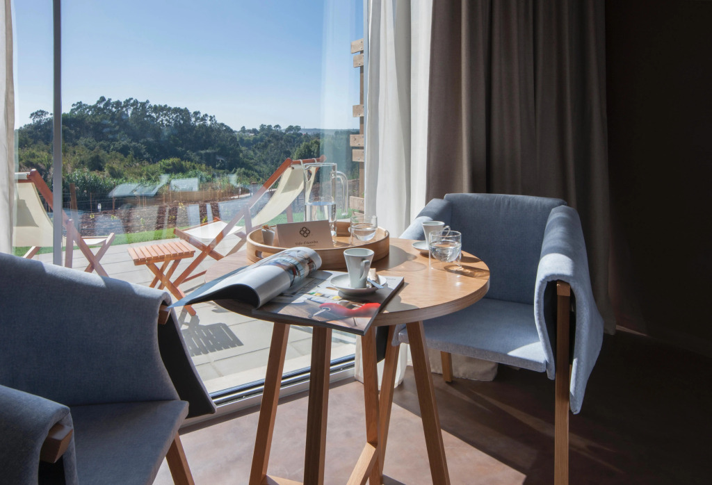 Отель Vale dAzenha Hotel and Residences