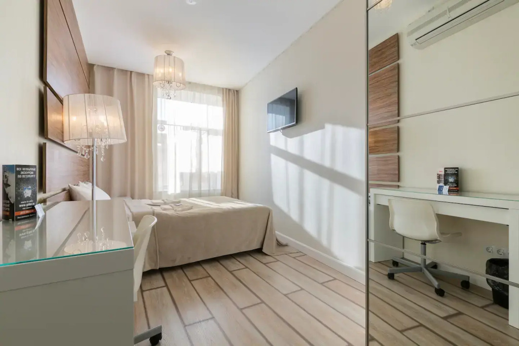 Perfect 5 Room For Groups Of 12 Apartments