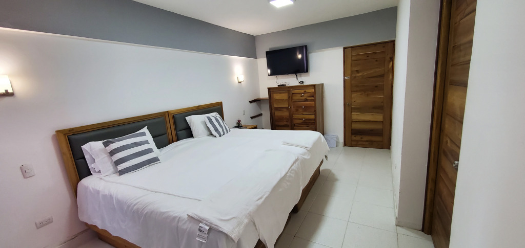 Отель Boca Grande Suites