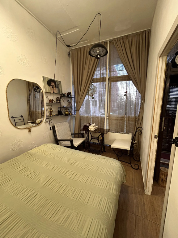 Квартира Лофт на Набережной c Отдельным Входом и 2-мя Санузлами