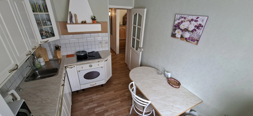 Квартира Трёхкомнатная квартира Олимпийская 36