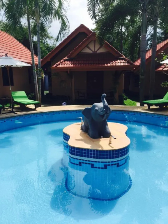 Отель Happy Elephant Resort