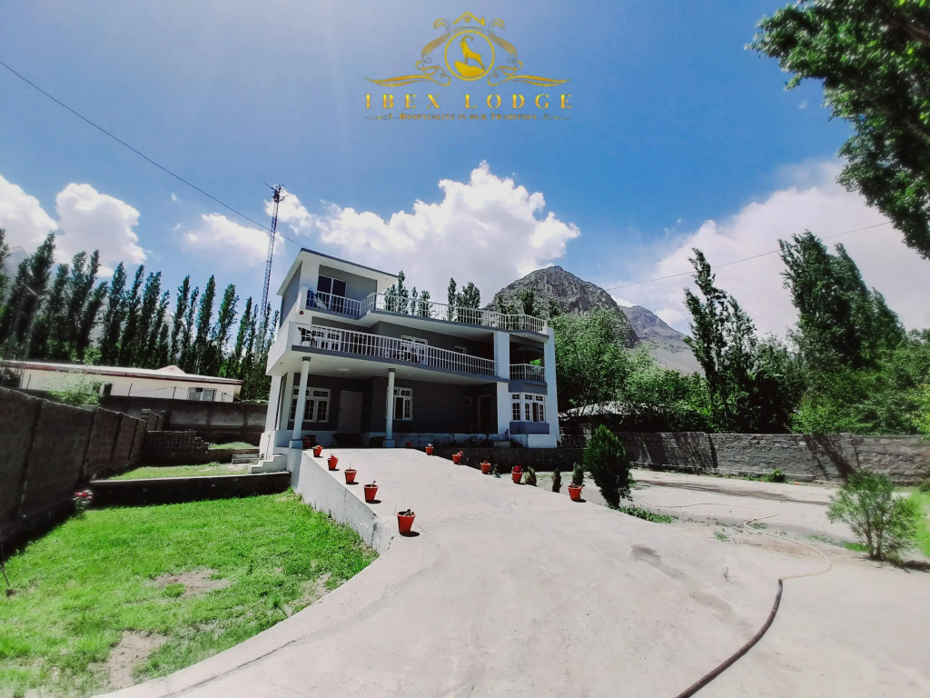 Ночлег и завтрак (B&B) Ibex lodge Skardu