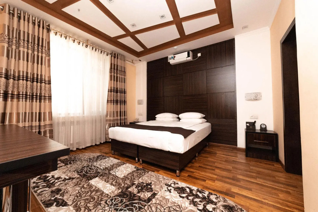 Asmald Palace Hotel