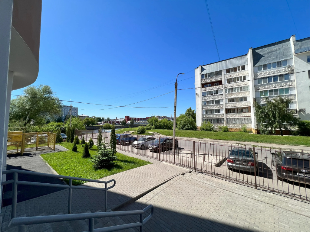 Квартира на набережной Дубровинского 46