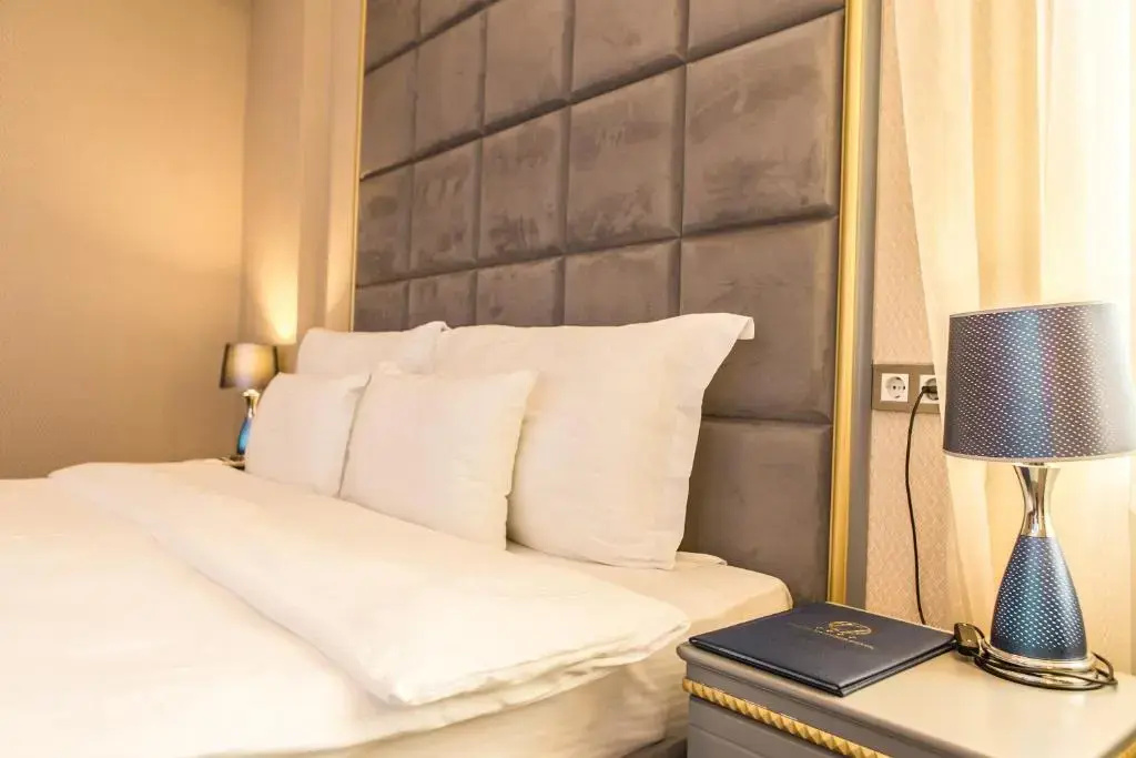 Grand Sapphire Hotel