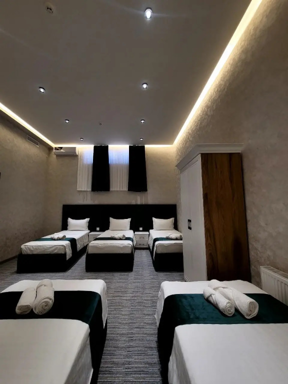 MIRON Hotel