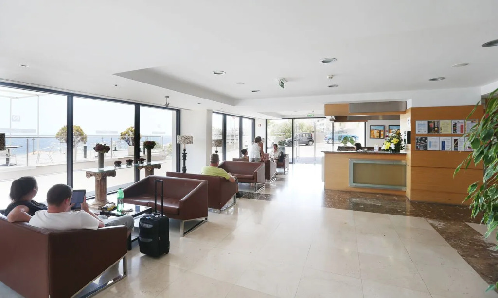 Muthu Raga Madeira Hotel