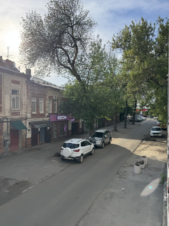 Квартира Уютная двухкомнатная в центре города в сталинке