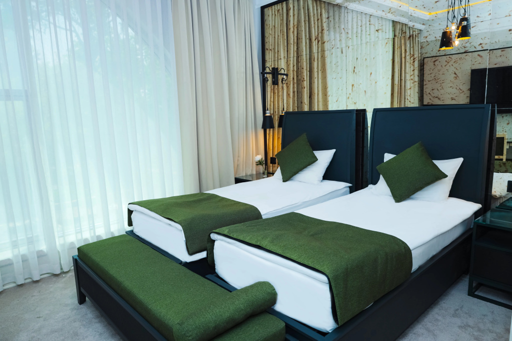 Dondar Hotel Formula 1 View