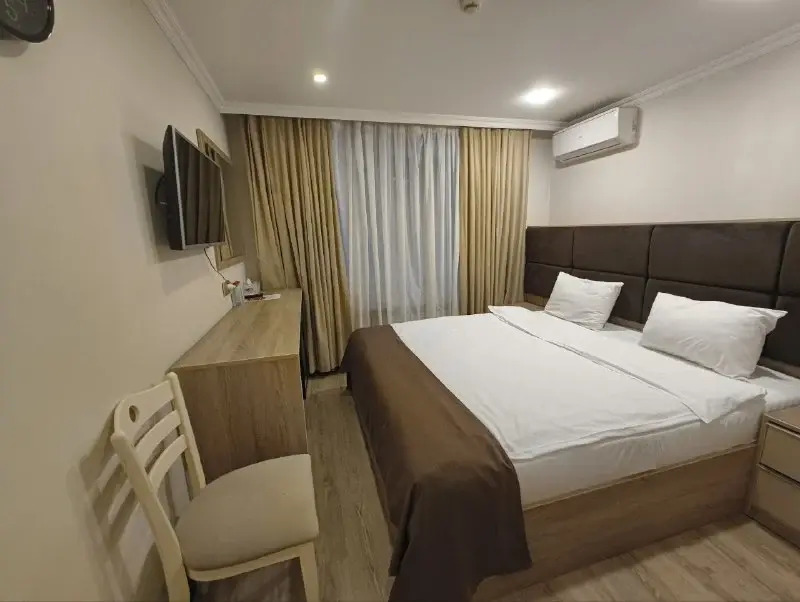 Deluxe Boutique Hotel