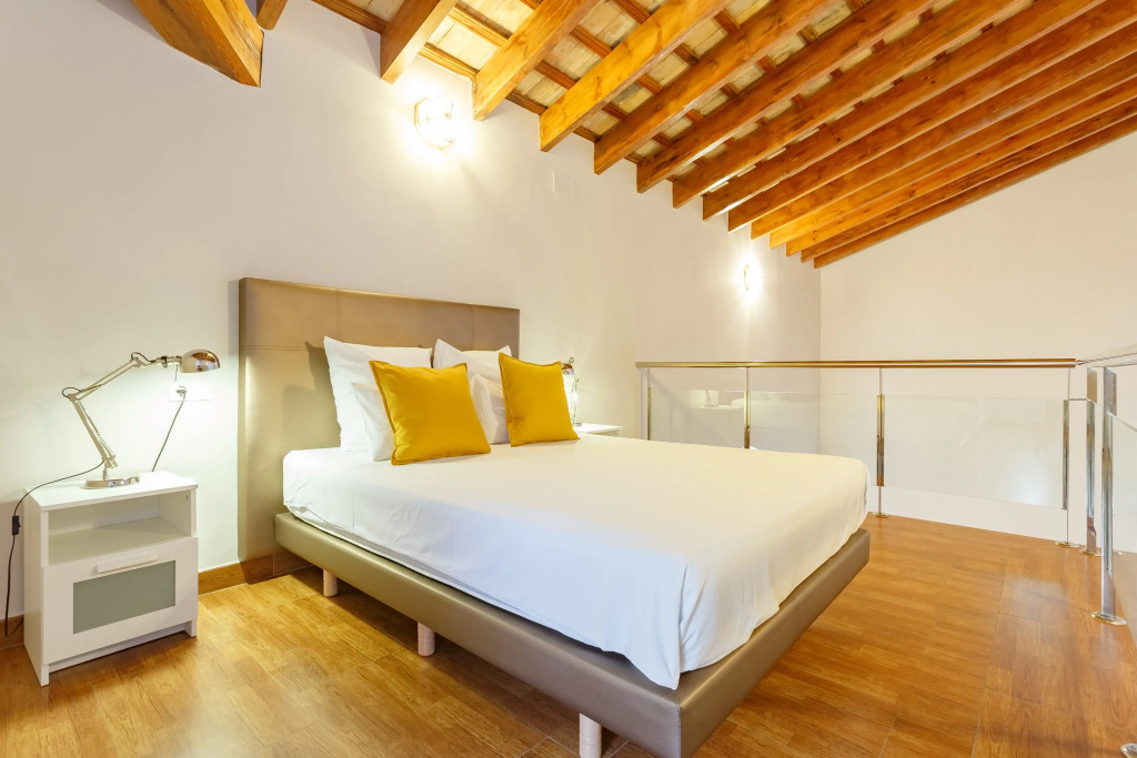 Apartamentos Sherry Center