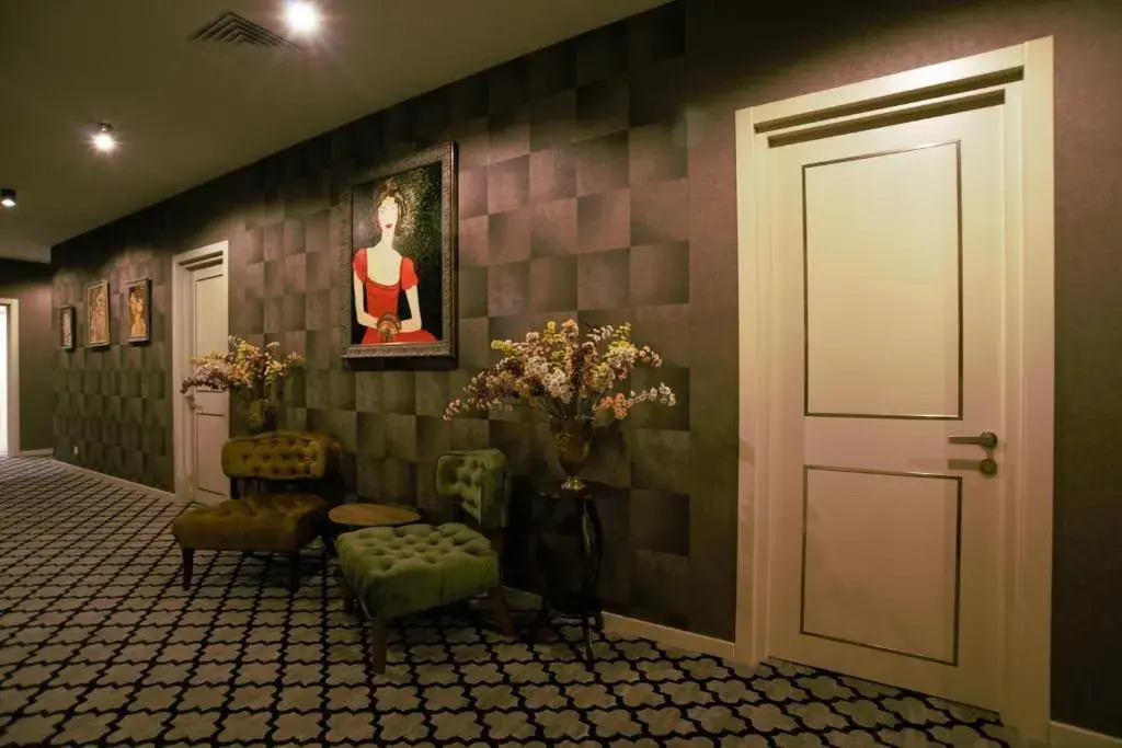 Gallery Art Hotel