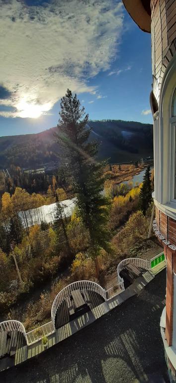 Отель Загородный Замок Эдельвейс