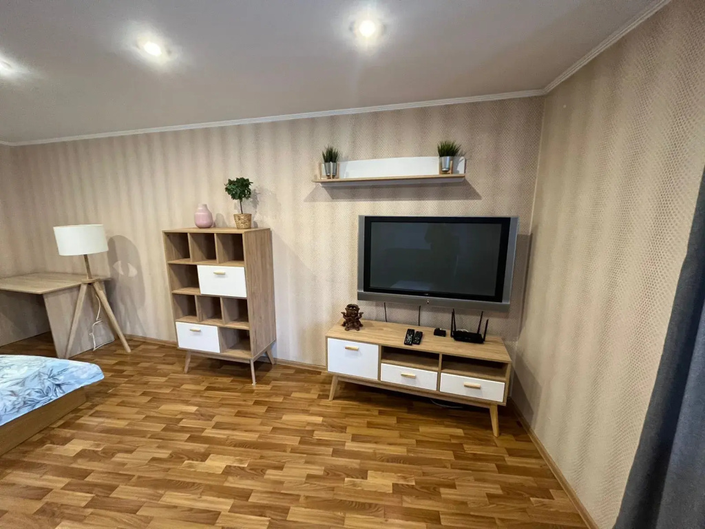 Na Ulitse Pritomskaya Naberezhnaya 13 Apartments