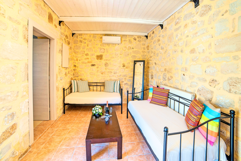 Cretan Breeze Villa Heated Pool