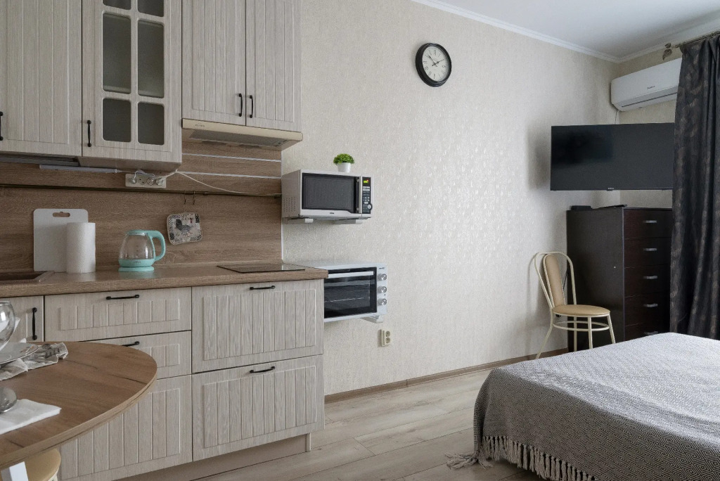 Апартаменты MyHomeYourHome на Маршала Казакова 72 к1