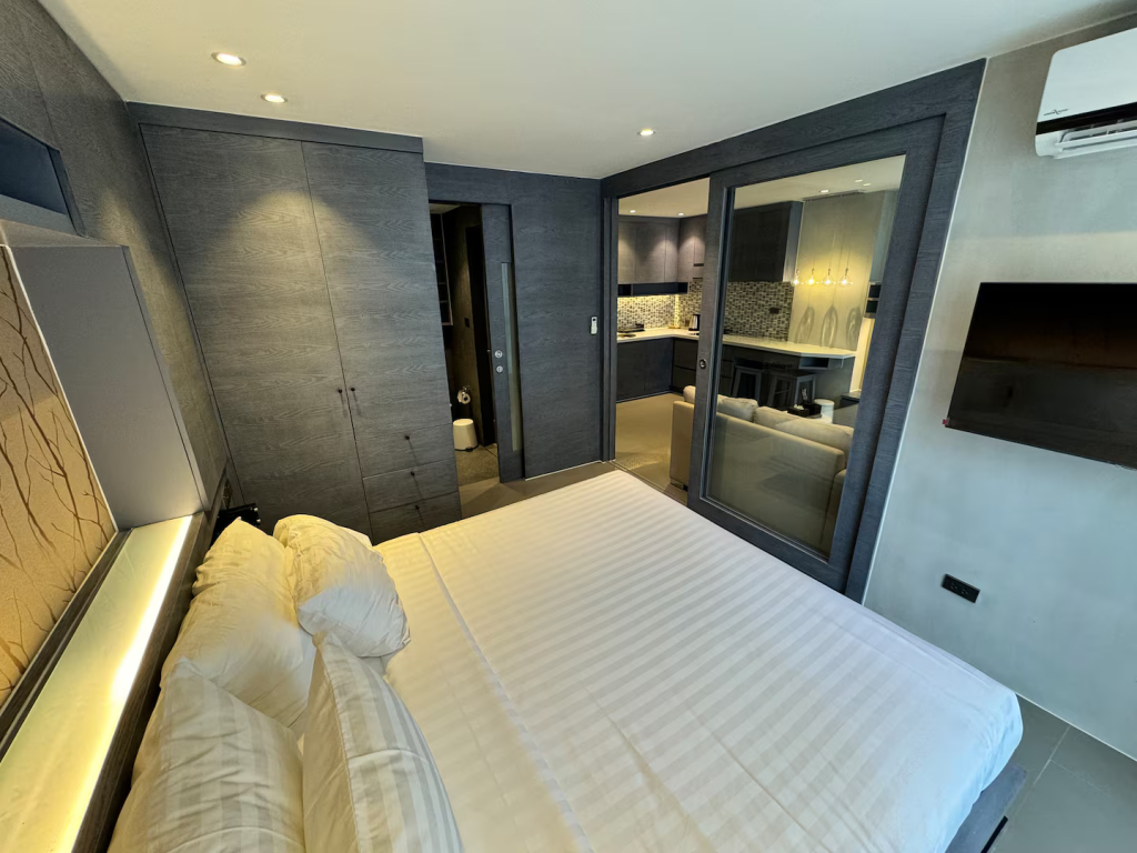 Квартира 1BDR 500Mbps wifi Parking Pool with nice view