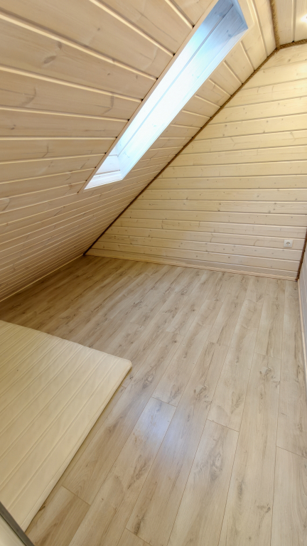 Частный дом Lux 130 кв.м в сосновом лесу на берегу озера в Рощино