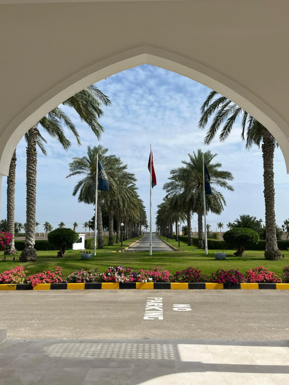 Курортный отель Al Sawadi Beach Resort & Spa