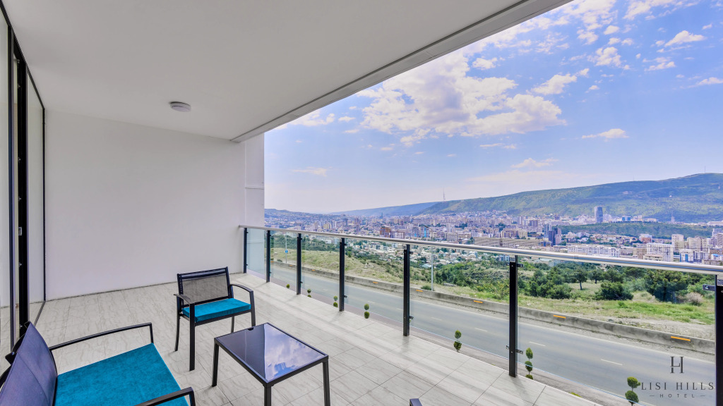 Lisi Hills Hotel