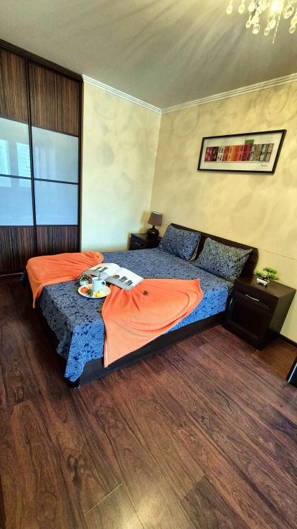 Квартира 2х-комнатная с евро-ремонтом