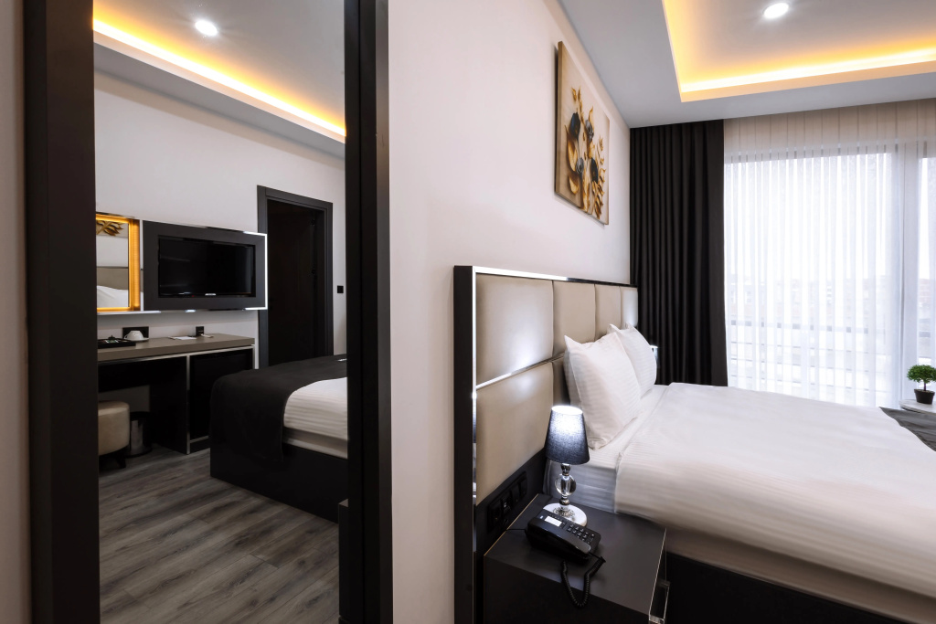 Meyzi Hotel