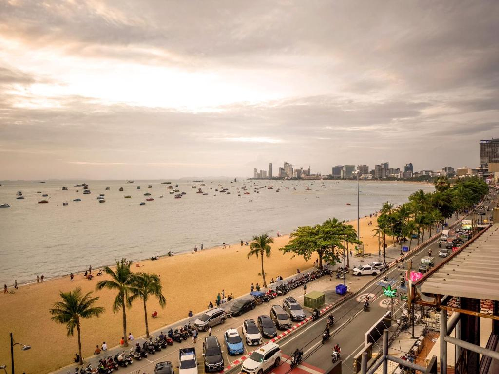 Cloudotel Walking Street Pattaya
