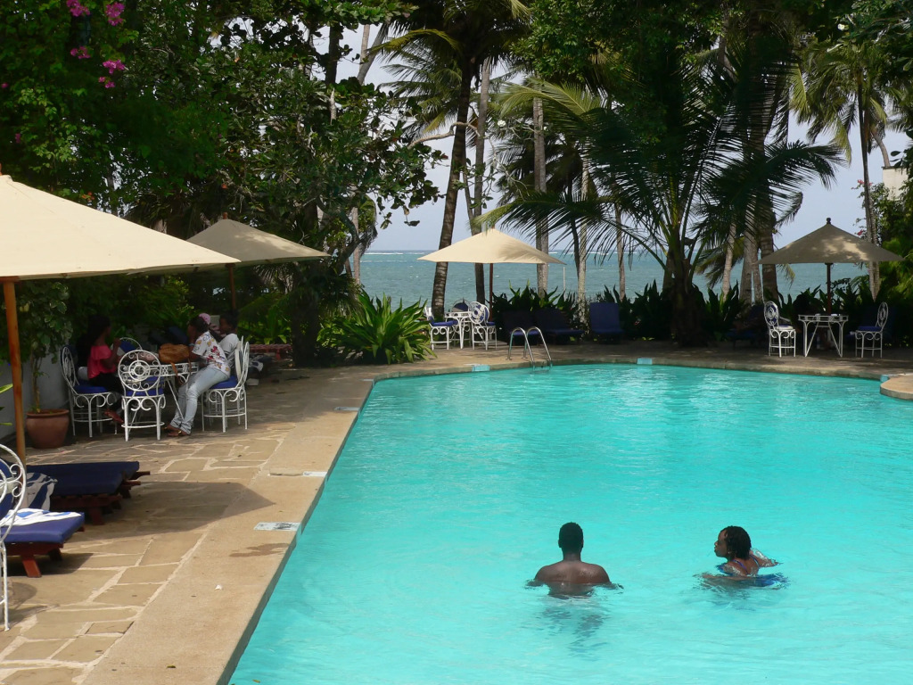 Plaza Beach Hotel