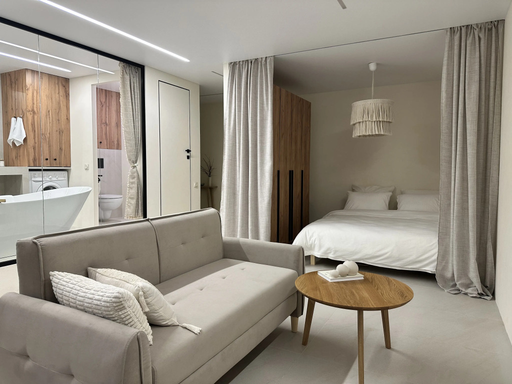 Квартира-студия 42 м² 3 Кровати
