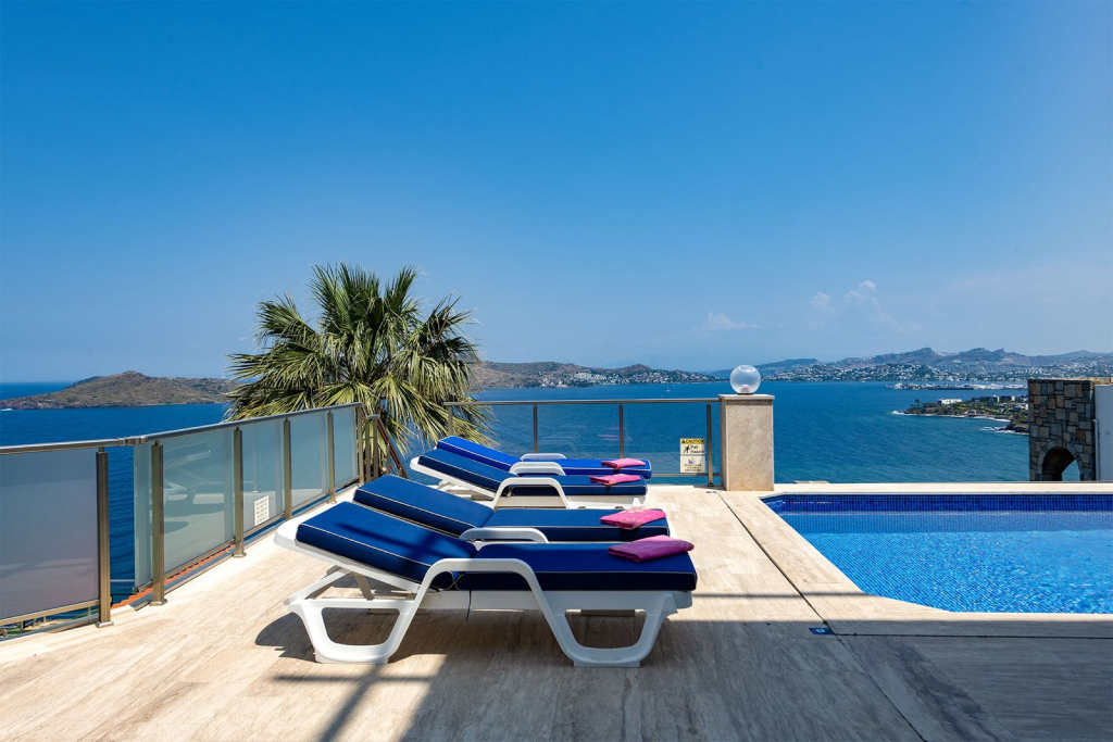 Вилла 3 Bedroom Villa with Private Pool and Sea View for Rent in Bodrum Yalıkavak BD4148