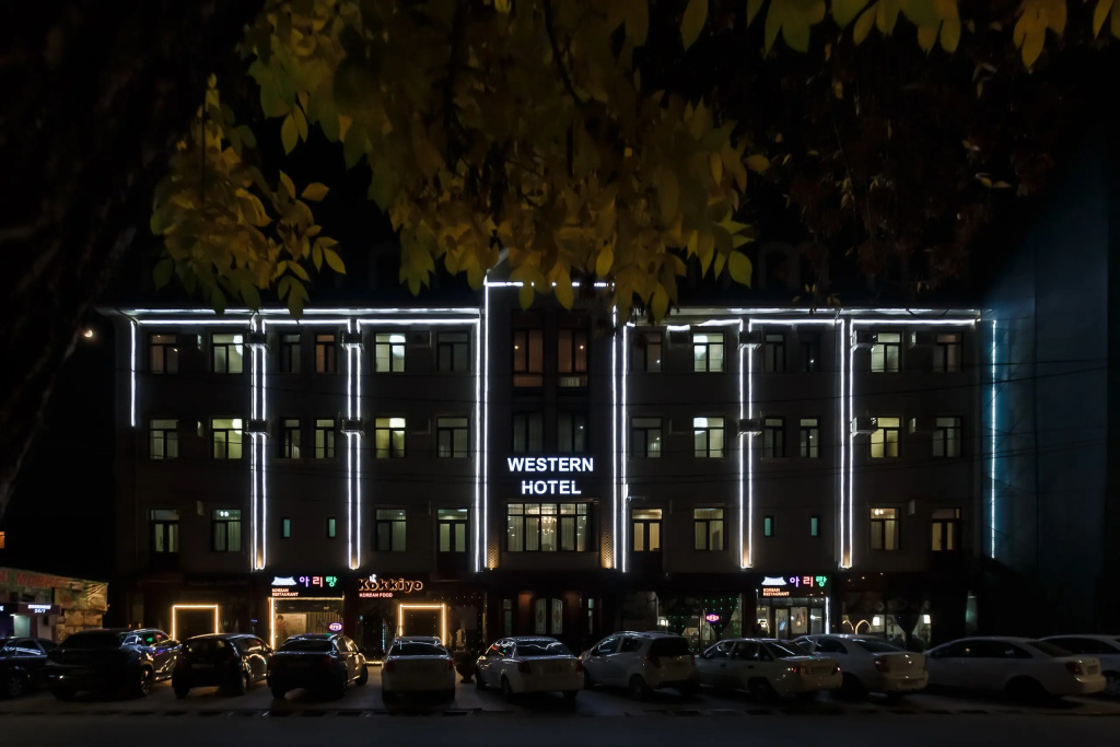 Отель Western