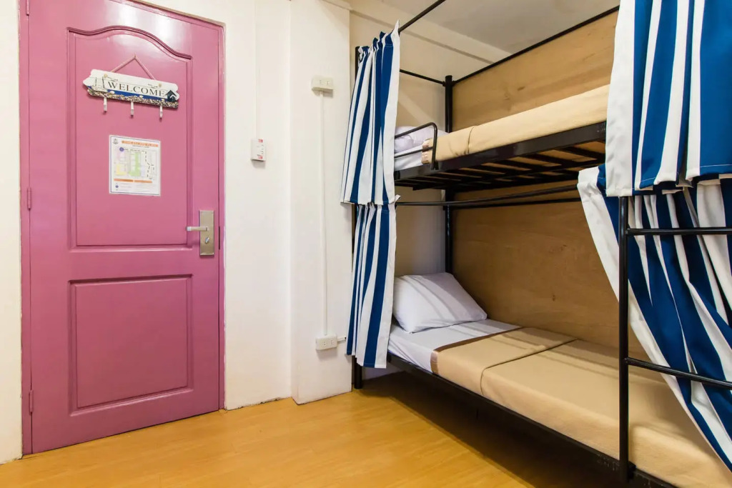 Хостел BGC Hostel & Dorm