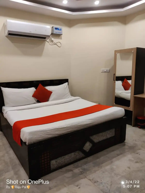 Отель Raj Residency Govindpuri