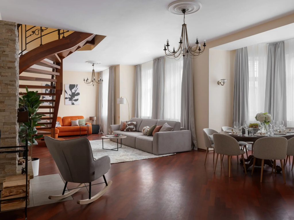 Квартира GM Apartments Шикарная двухуровневая у Арбата