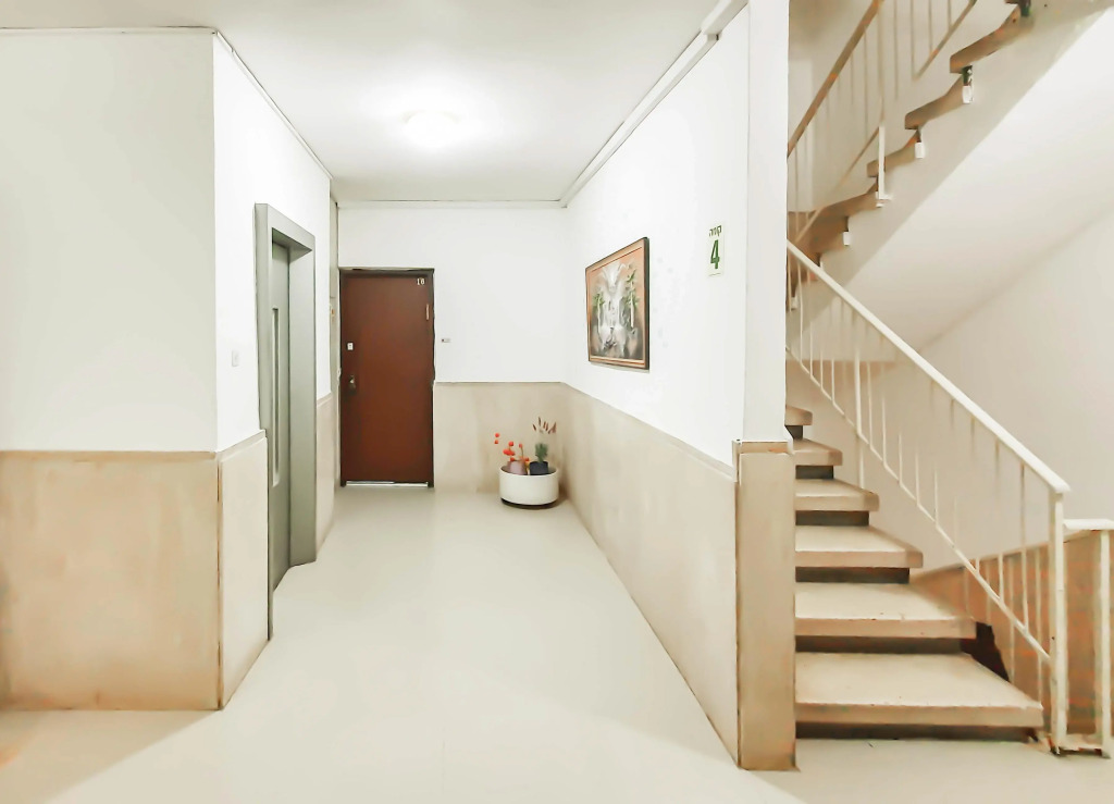 Апартаменты Charming 3 Bdr Sea View Bat Yam #B5