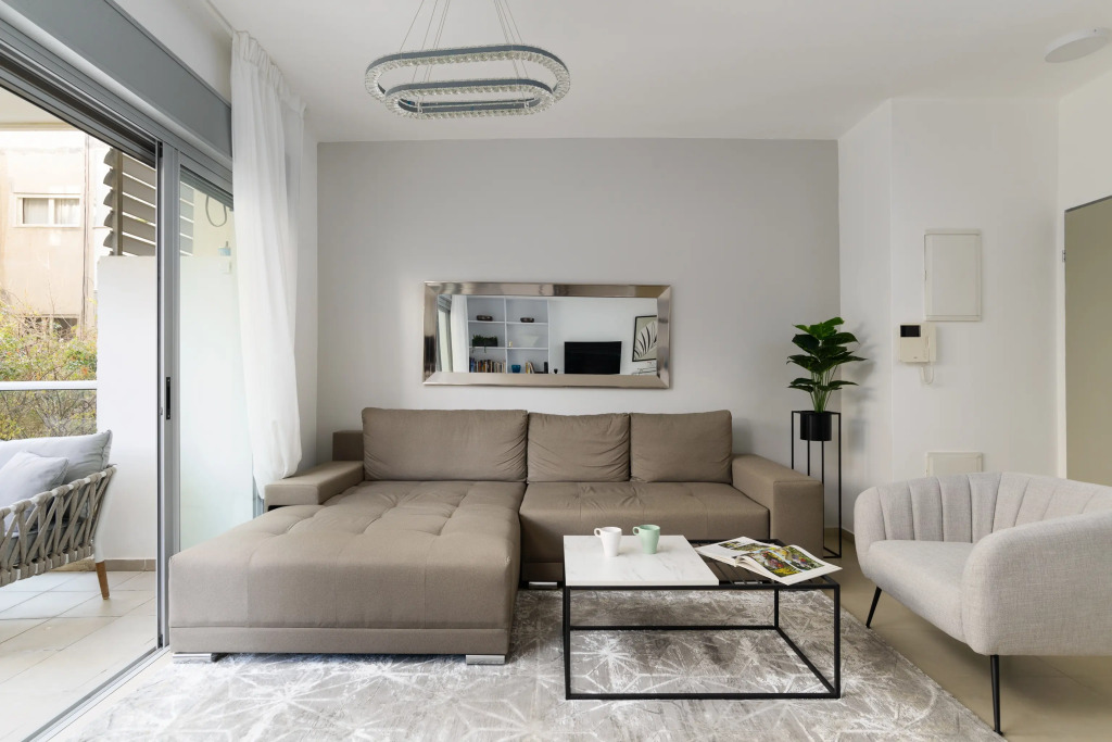 Апартаменты Quiet Hideaway & Terrace near Beach by FeelHome