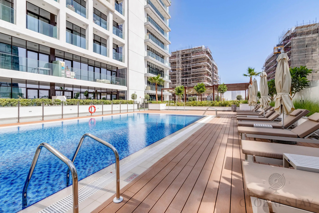 Апарт-отель Globalstay Azizi Riviera 67