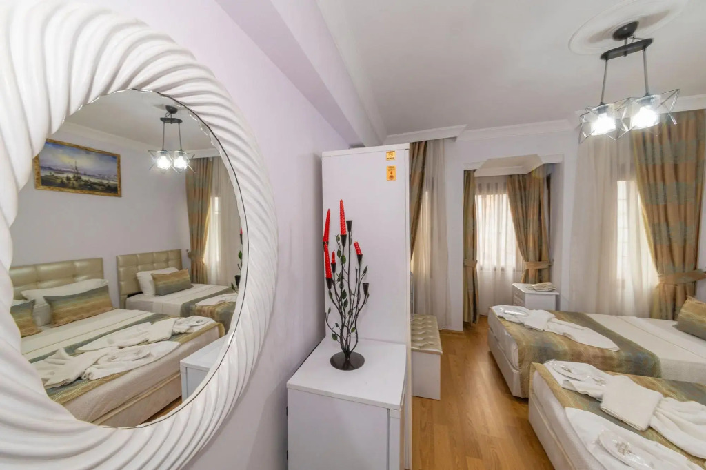 Rosalie Palace Hotel