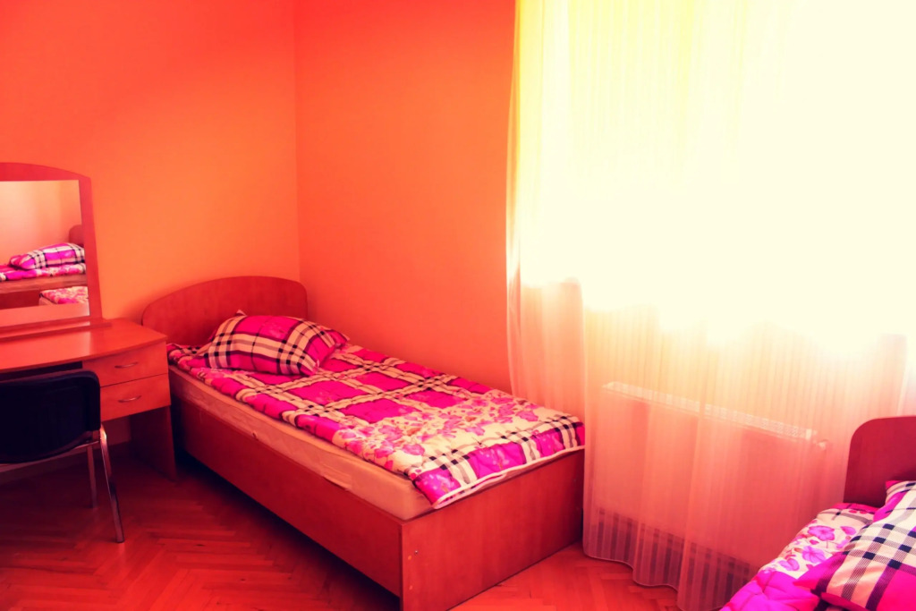 Hostel Iskra
