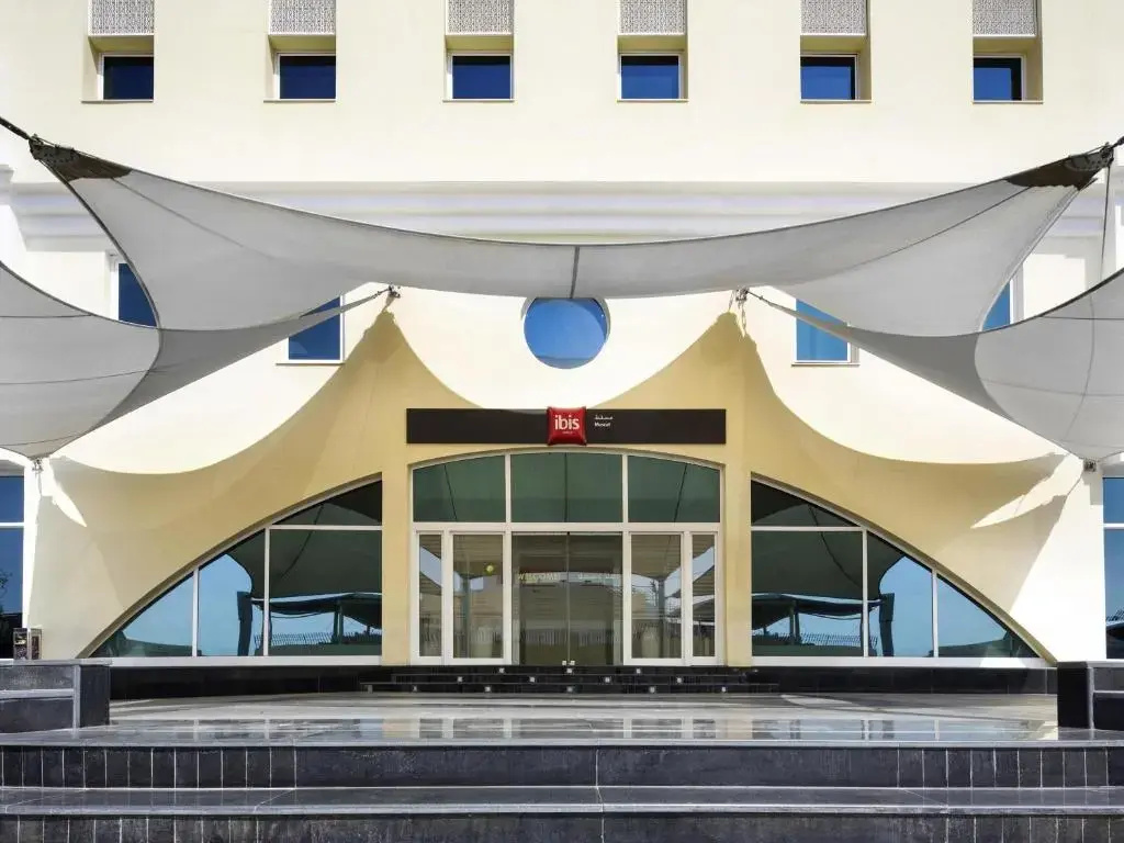 Отель ibis Muscat
