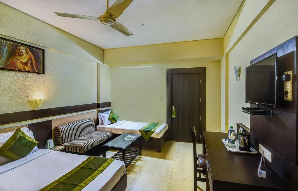 Super Townhouse Gandhi Medical College Bhopal Formerly Hotel Shagun