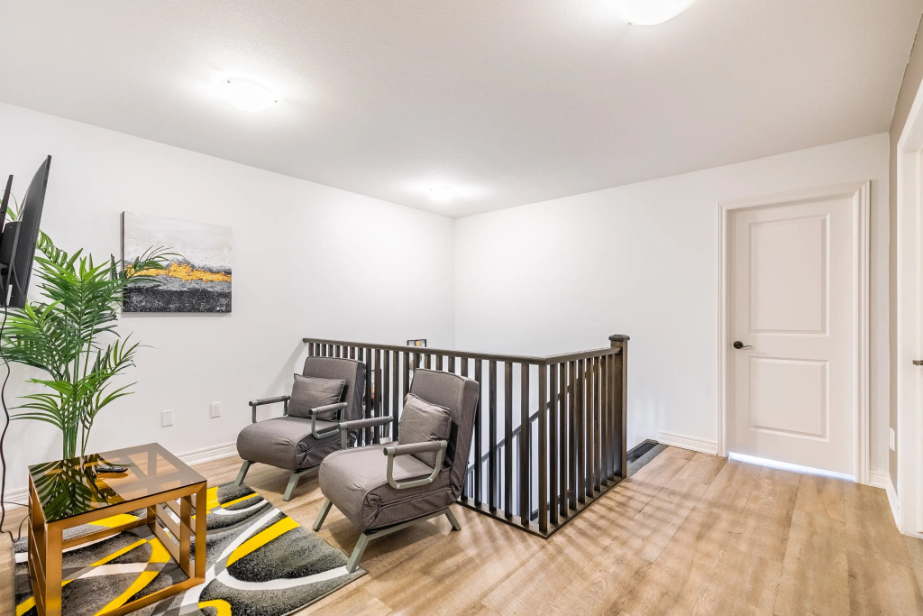 Частный Дом Globalstay 20 Ppl 5BR Townhome on the Lake HotTub Gym BBQ